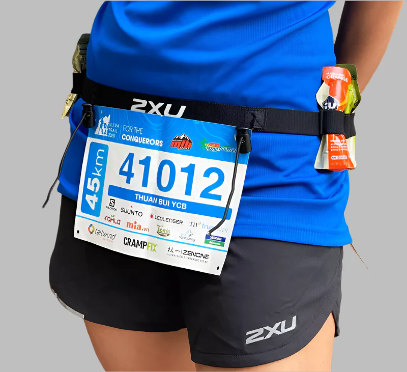 2XU Nutrition Race Belt - Image 4
