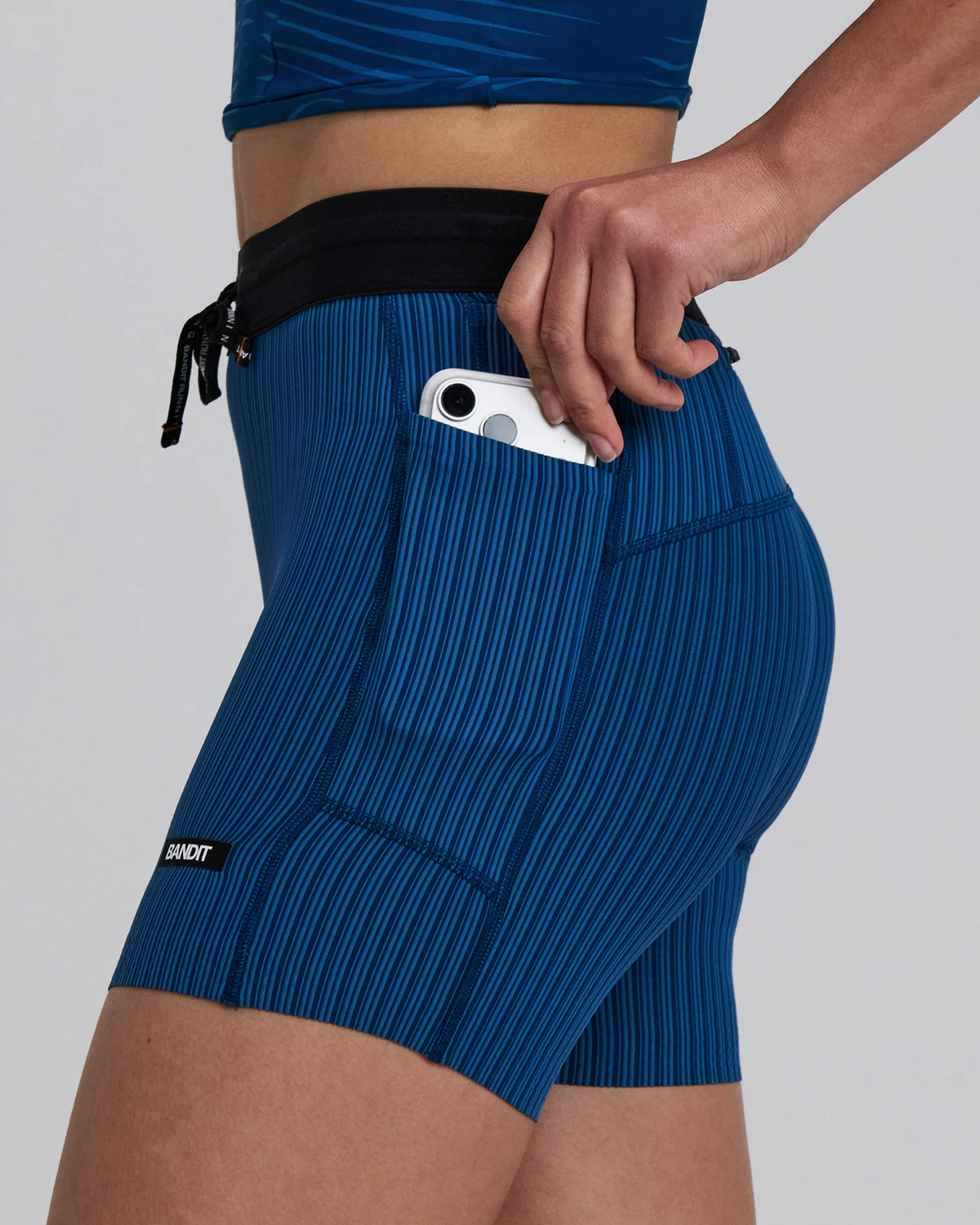 Bandit Striped Cadence™ 5" Compression Shorts (Womens) Ink Blue / Aegean - Image 4