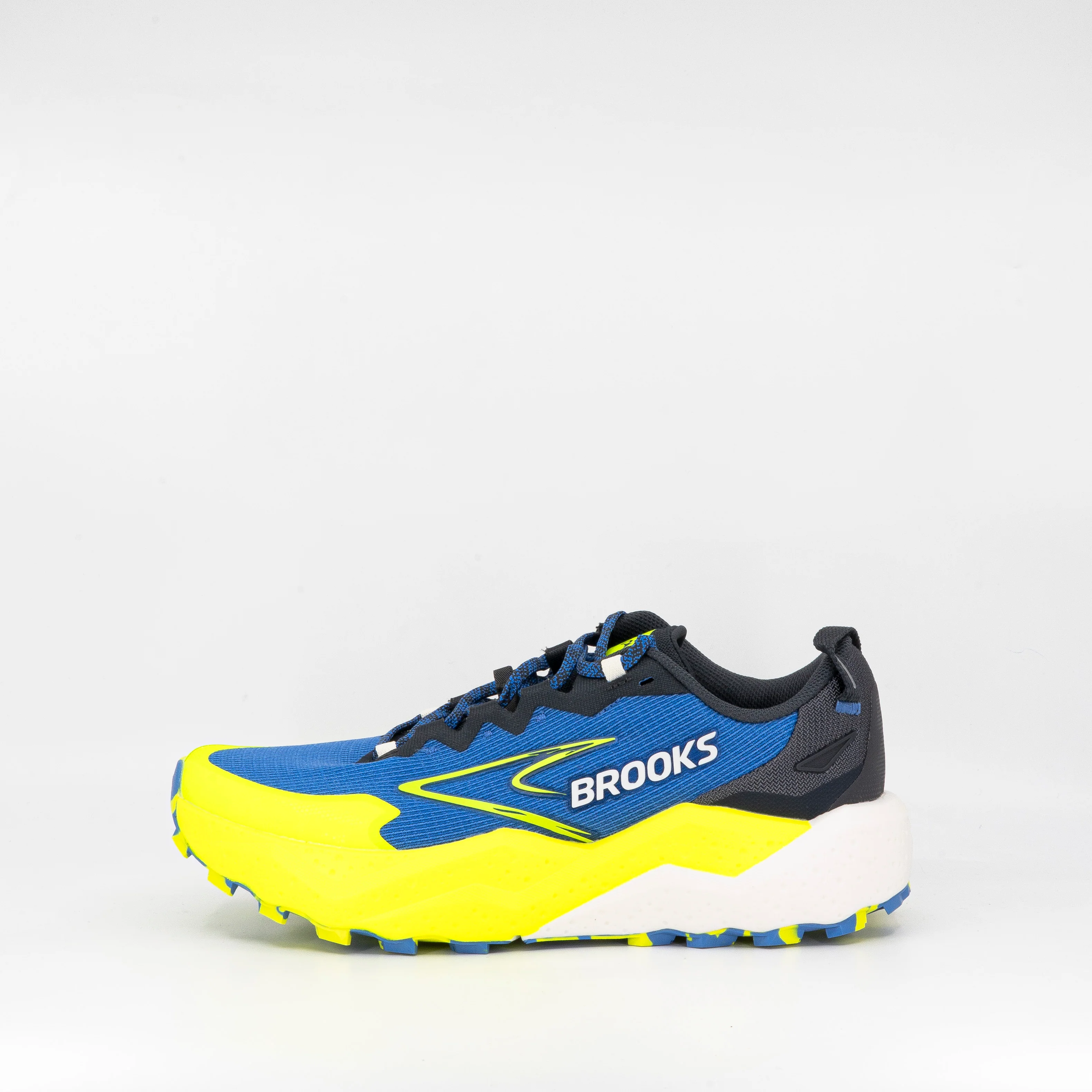 Brooks Caldera 8 (D Standard) Mens Regatta/Ebony/Nightlife - Image 2