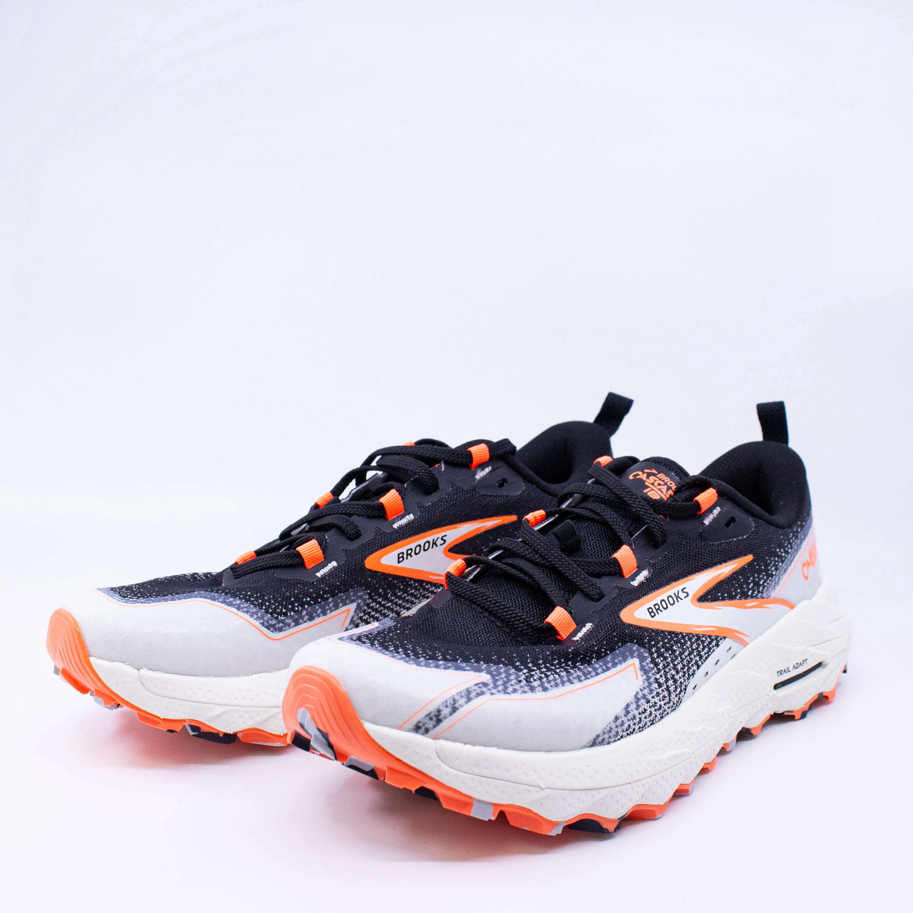 Brooks Cascadia 18 (B Standard) Womens Black/Blue Wash/Flame