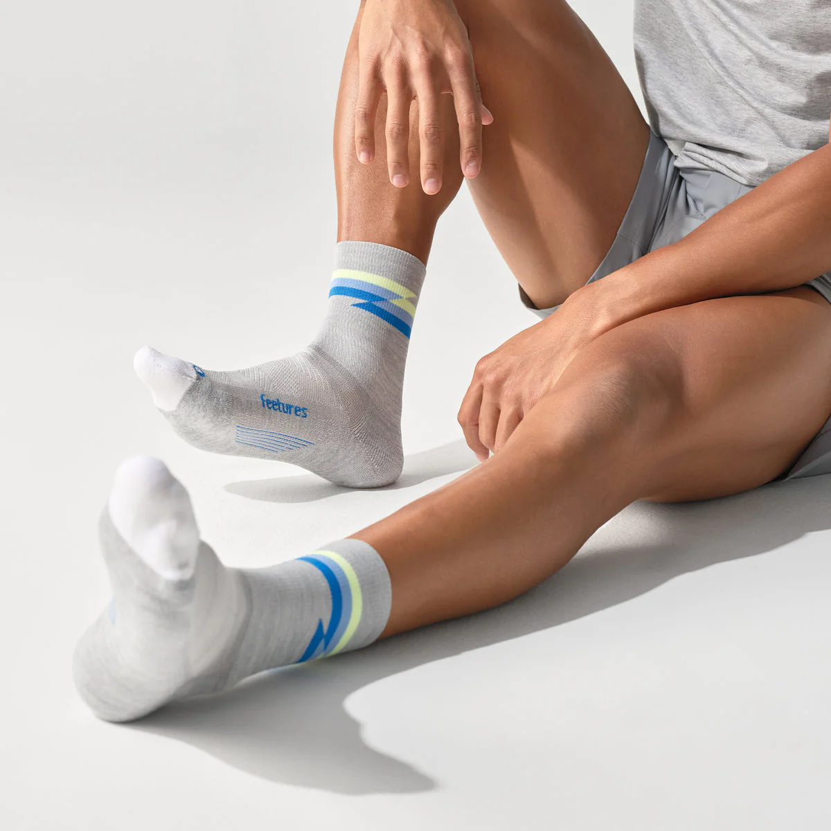 Feetures Elite Light Cushion Mini Crew - Image 10