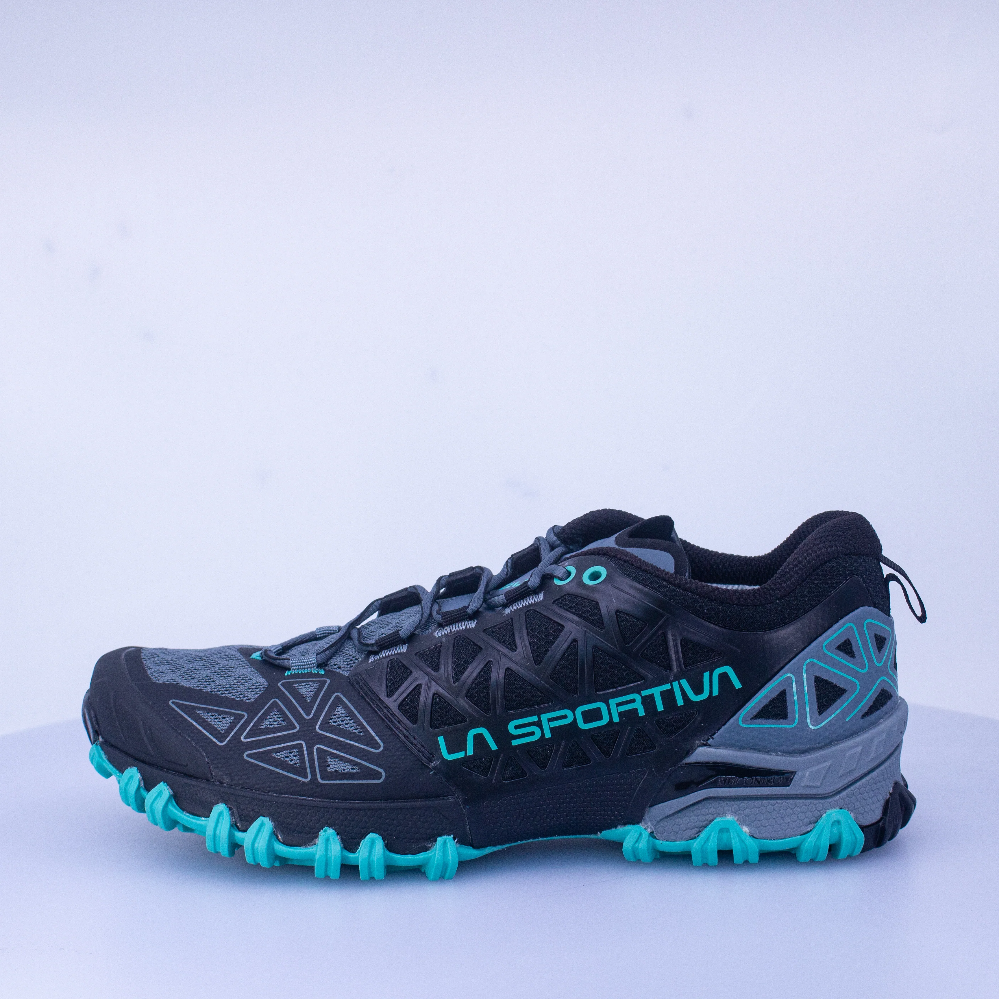 La Sportiva Bushido 2.0 (B Standard) Womens - Image 7