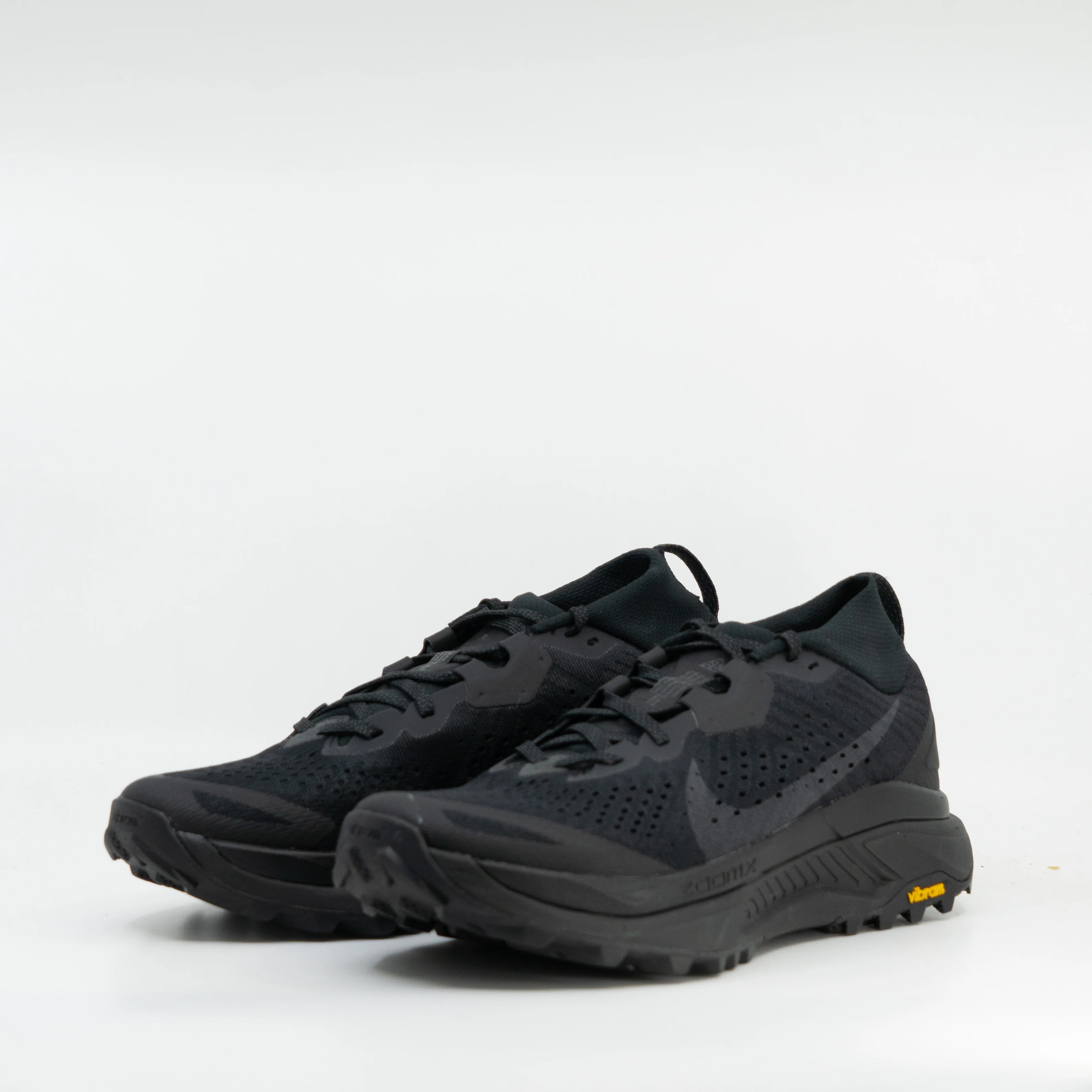 Nike ACG Zegama Trail (D Standard) Mens Black/Black