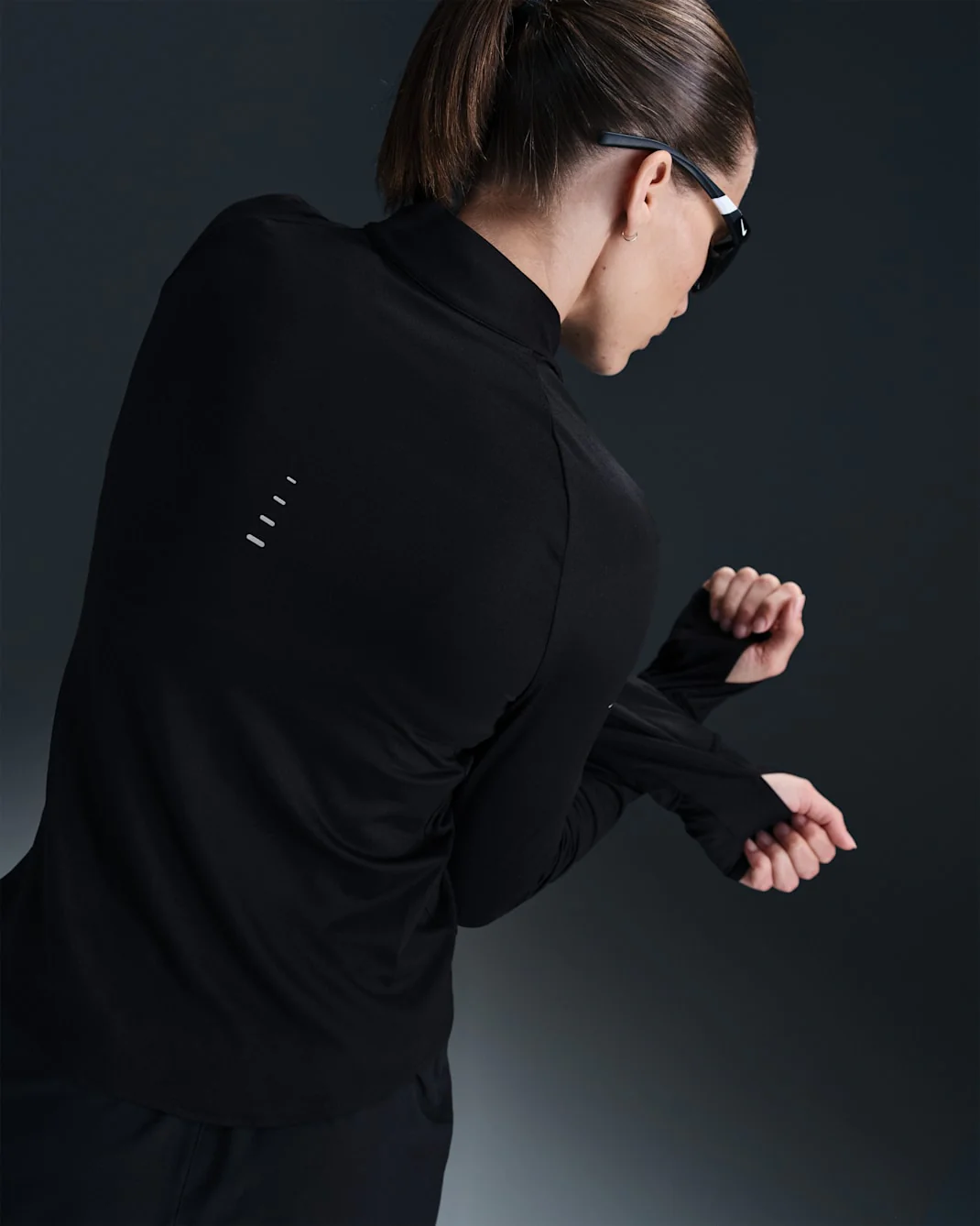 Nike Swift Dri-Fit UV 1/4 Zip Top Womens Blacks - Image 2