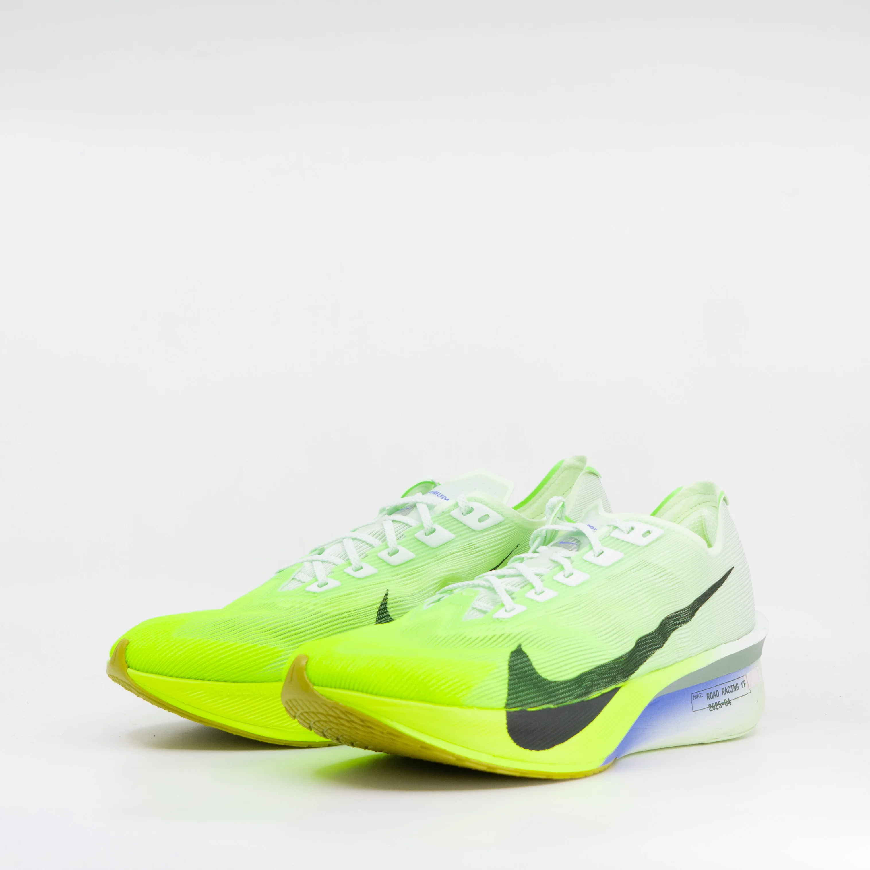 Nike Vaporfly 4 (D Standard) Mens Barely Green/Black Spruce/Volt Tint