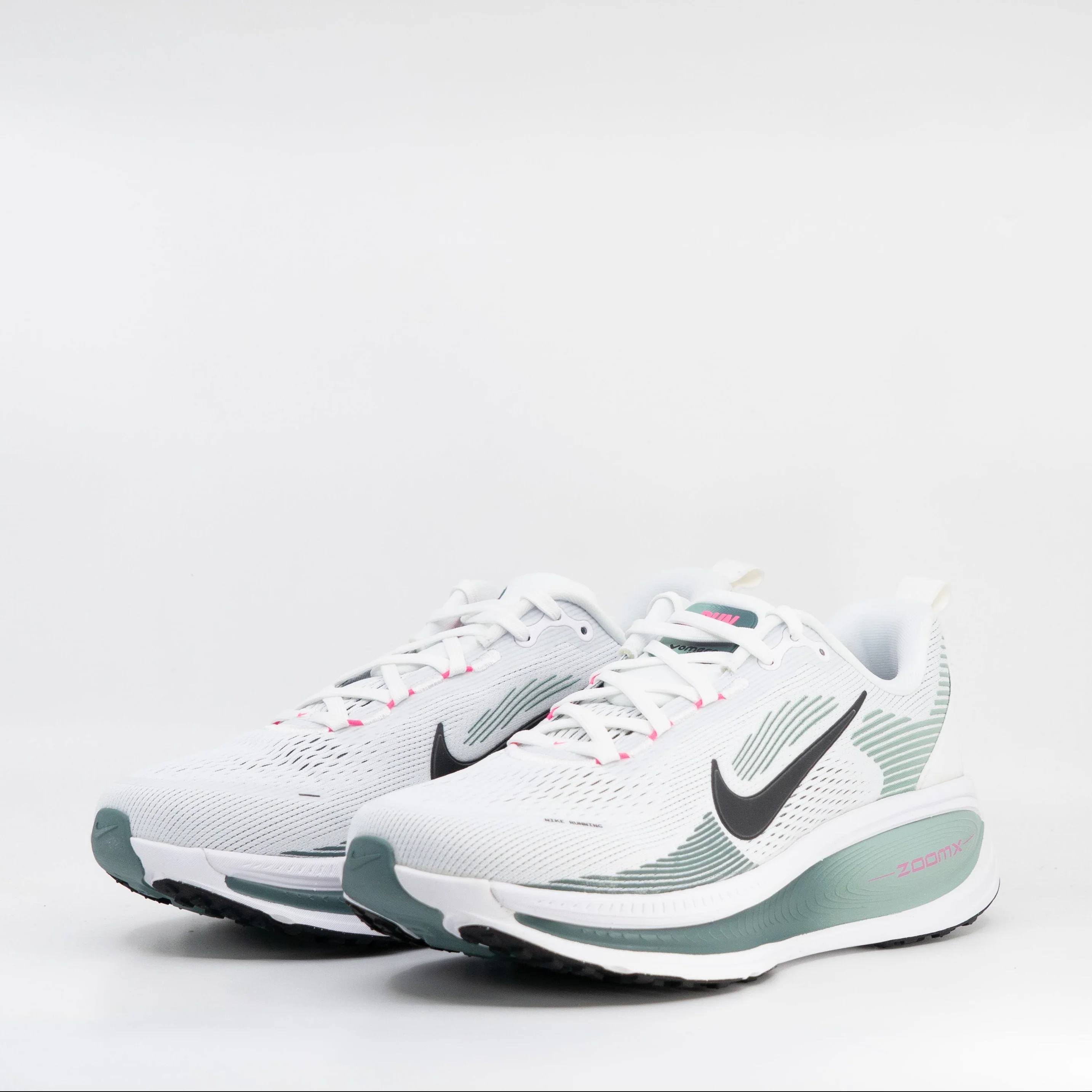 Nike Vomero 18 (D Standard) Mens White/Black Mineral Slate