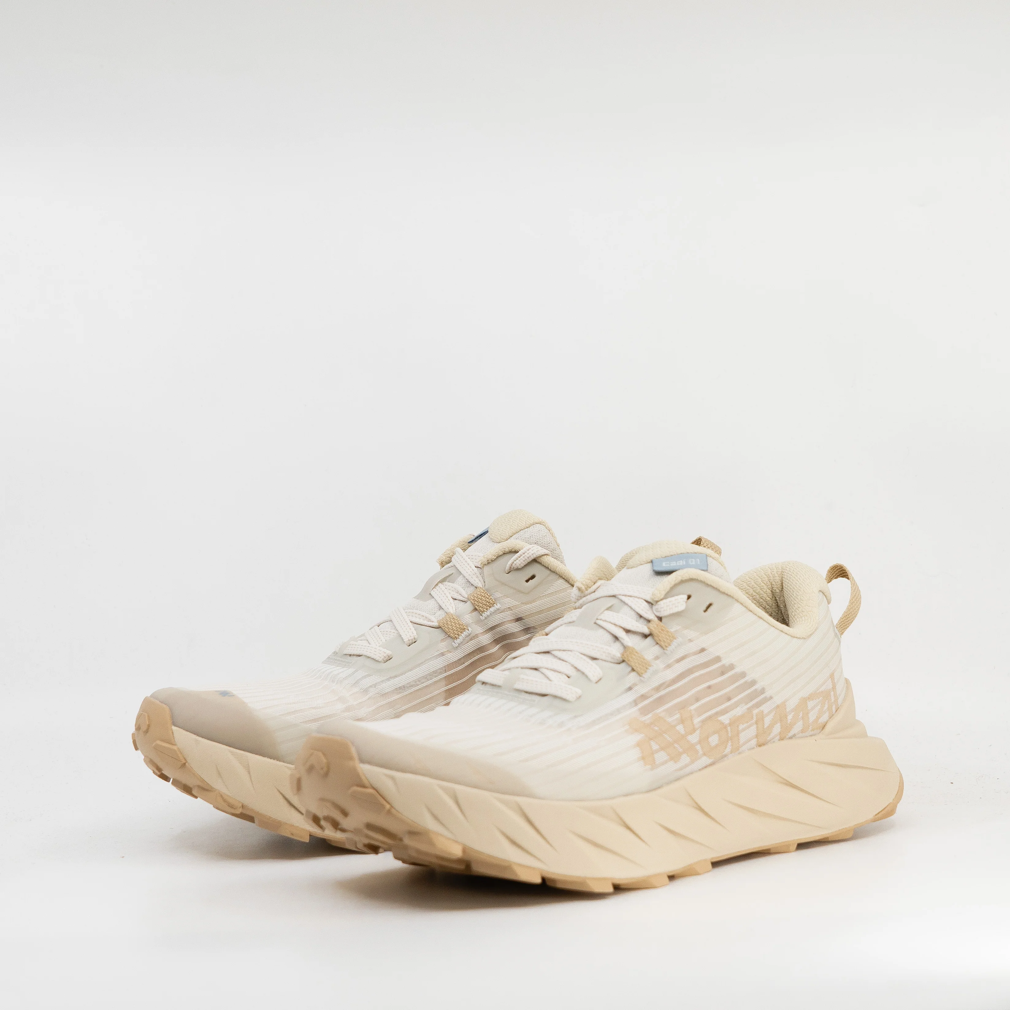 NNormal Cadi (B Standard) Womens White