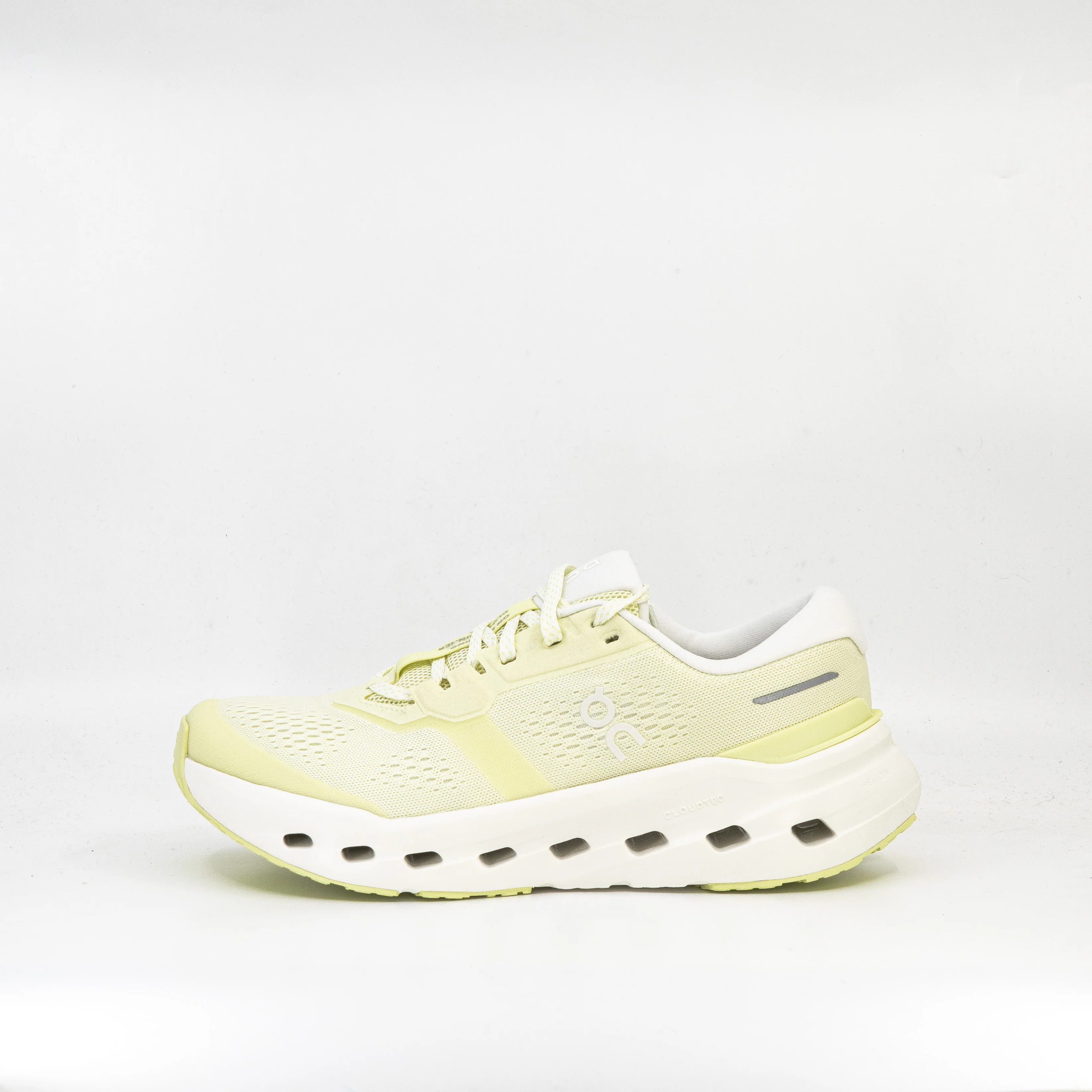 On Cloudrunner 3 (B Standard) Women Seedling/Ivory - Image 2