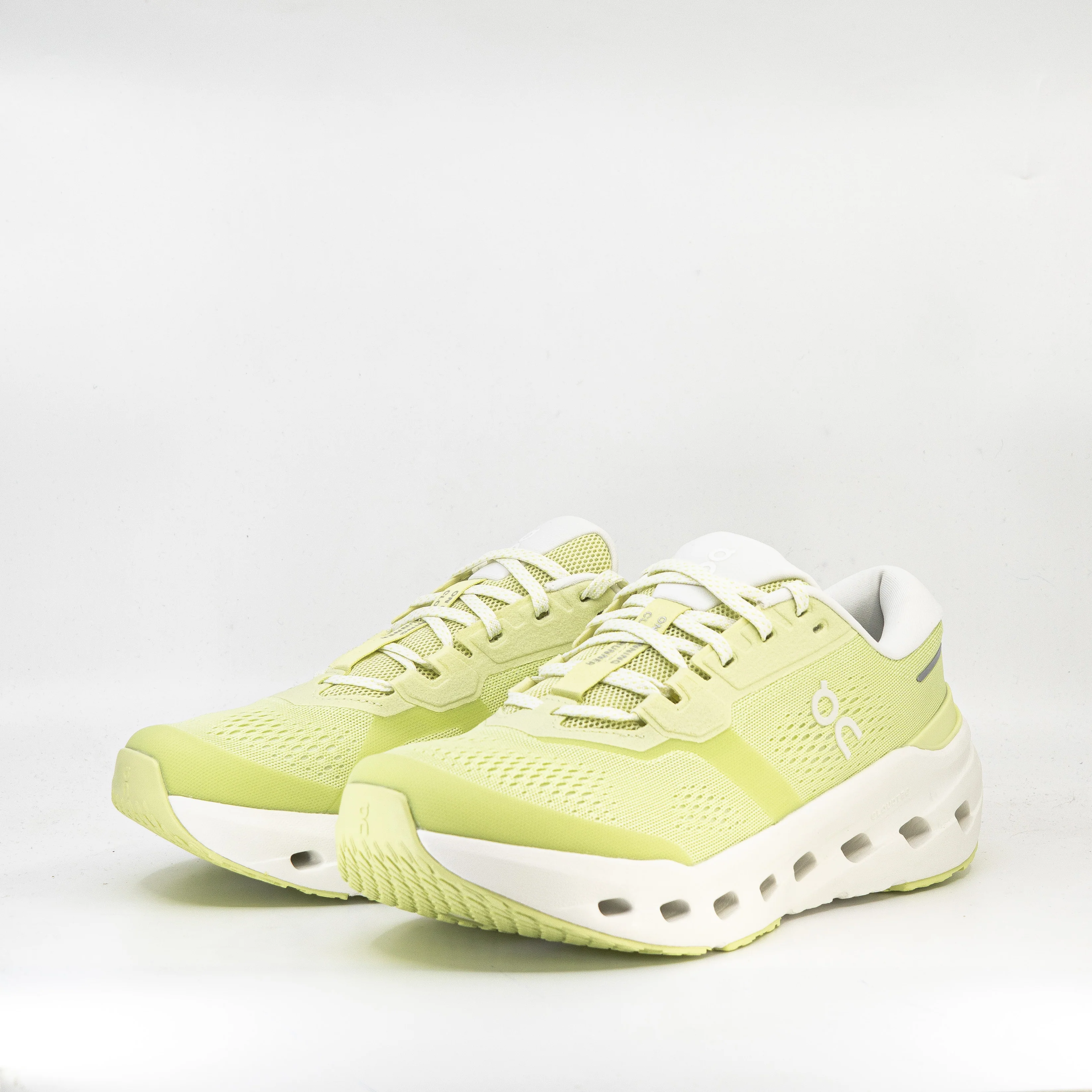 On Cloudrunner 3 (D Standard) Mens Linen/Ivory