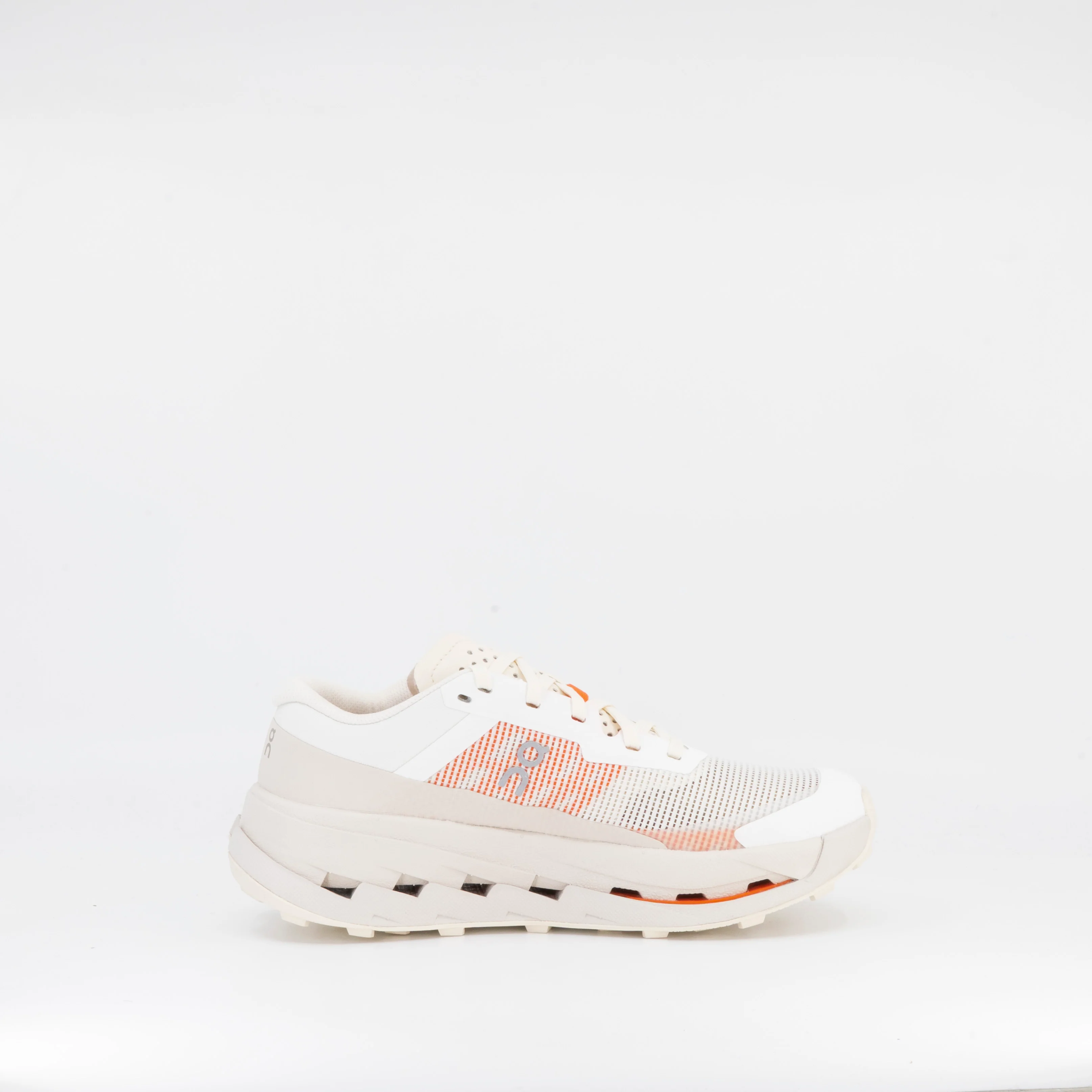 ON Cloudultra 3 (B Standard) Womens Ivory/Pearl - Image 3