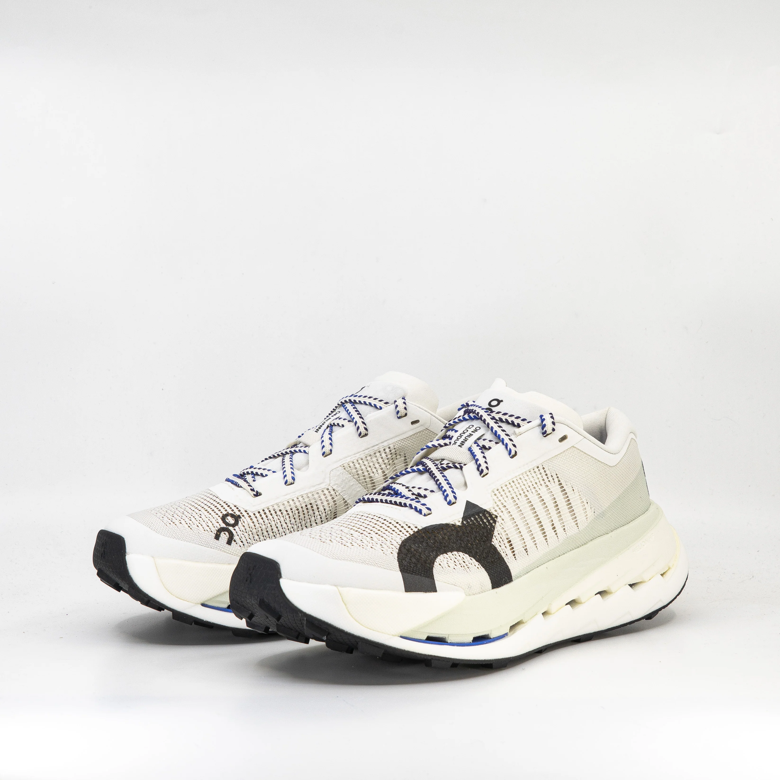 On Cloudultra Pro (B Standard) Womens Ivory/Iceberg