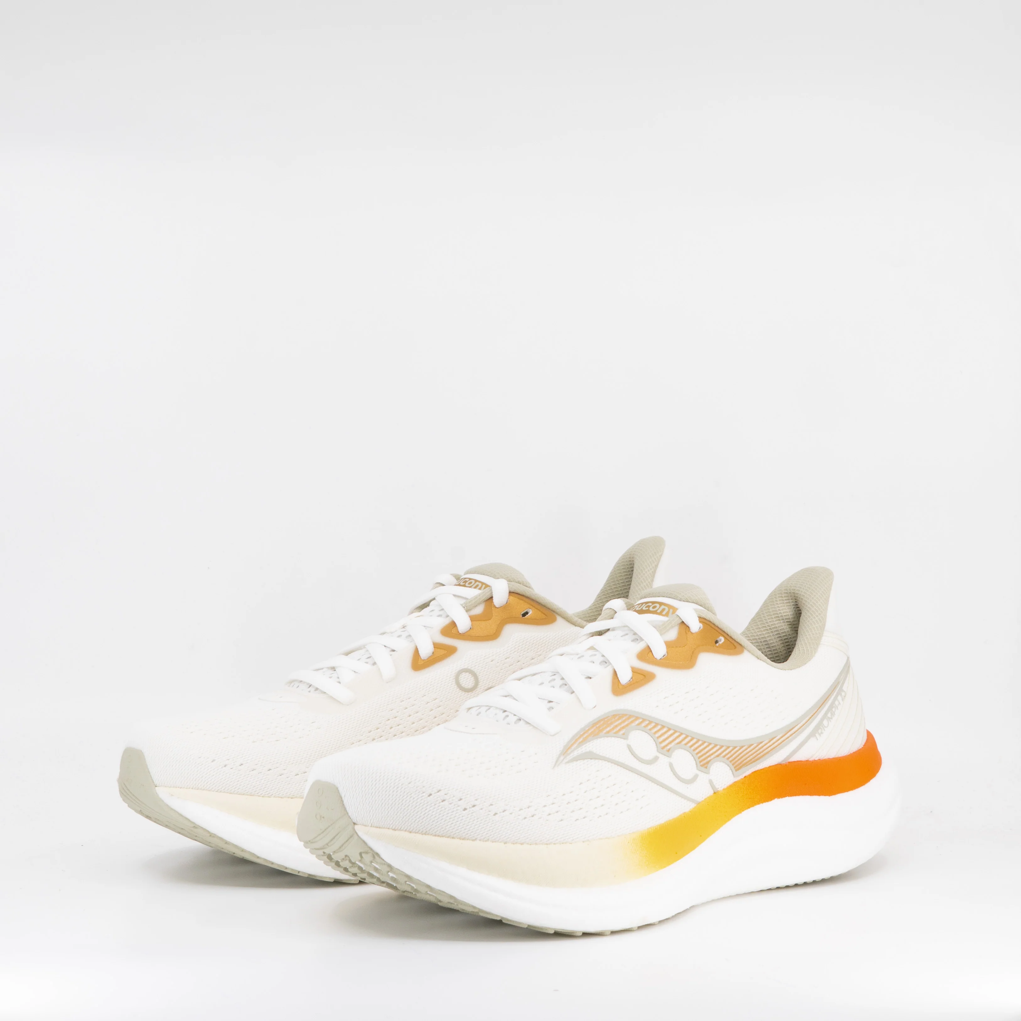 Saucony Triumph 23 (D Standard) Mens Ivory/Fire