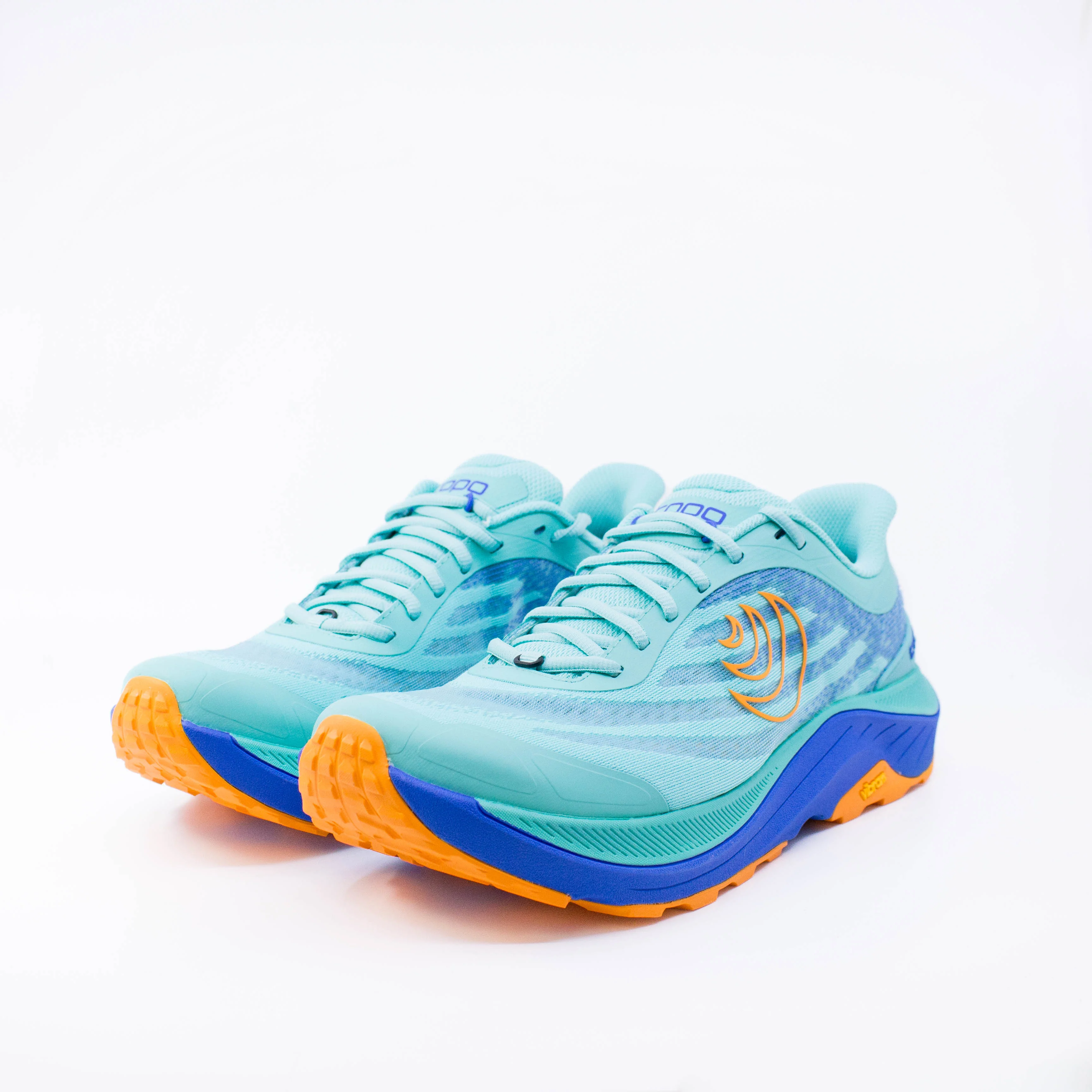 Topo Ultraventure 4 (D Standard) Mens Aqua/Orange